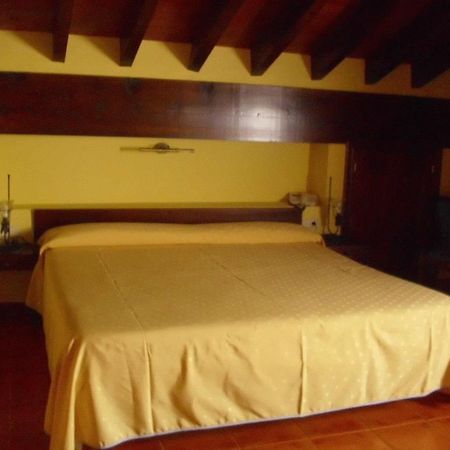 Hostal La Mancha Tarazona de la Mancha Room photo